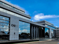 CNJ afasta desembargador por mensagens públicas de apoio a Bolsonaro