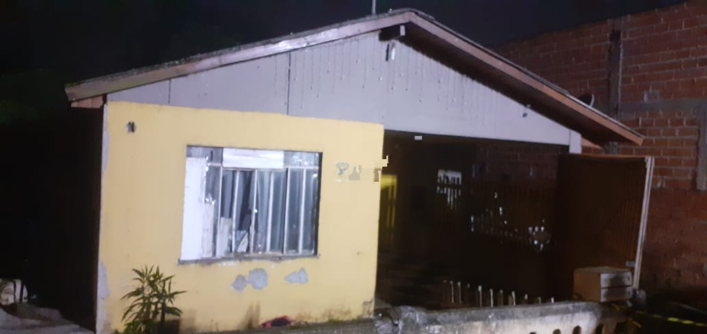 Incêndio em edificação na rua Afonso Kruger- São Cristóvão