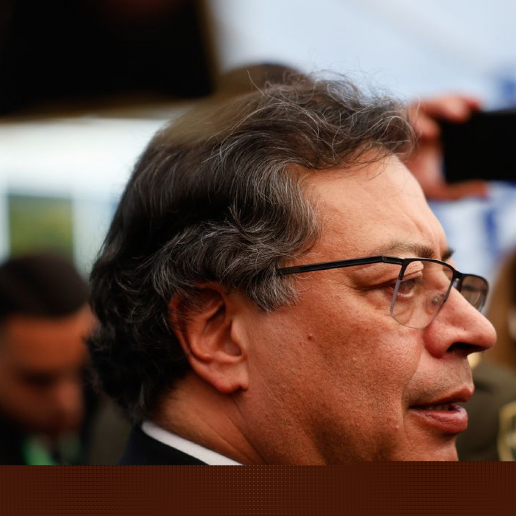 Presidente da ColÃŽmbia sugere greve geral apÃ³s acusar Senado de fraude