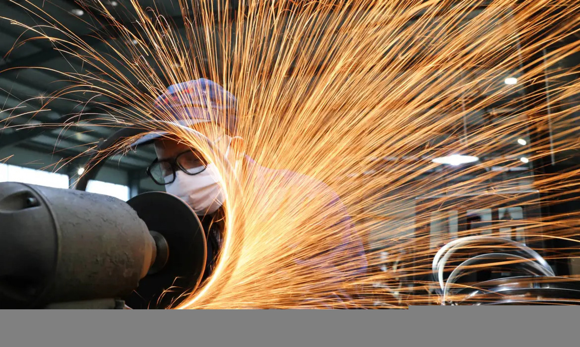 Produção industrial tem alta de 0,1% de março para abril