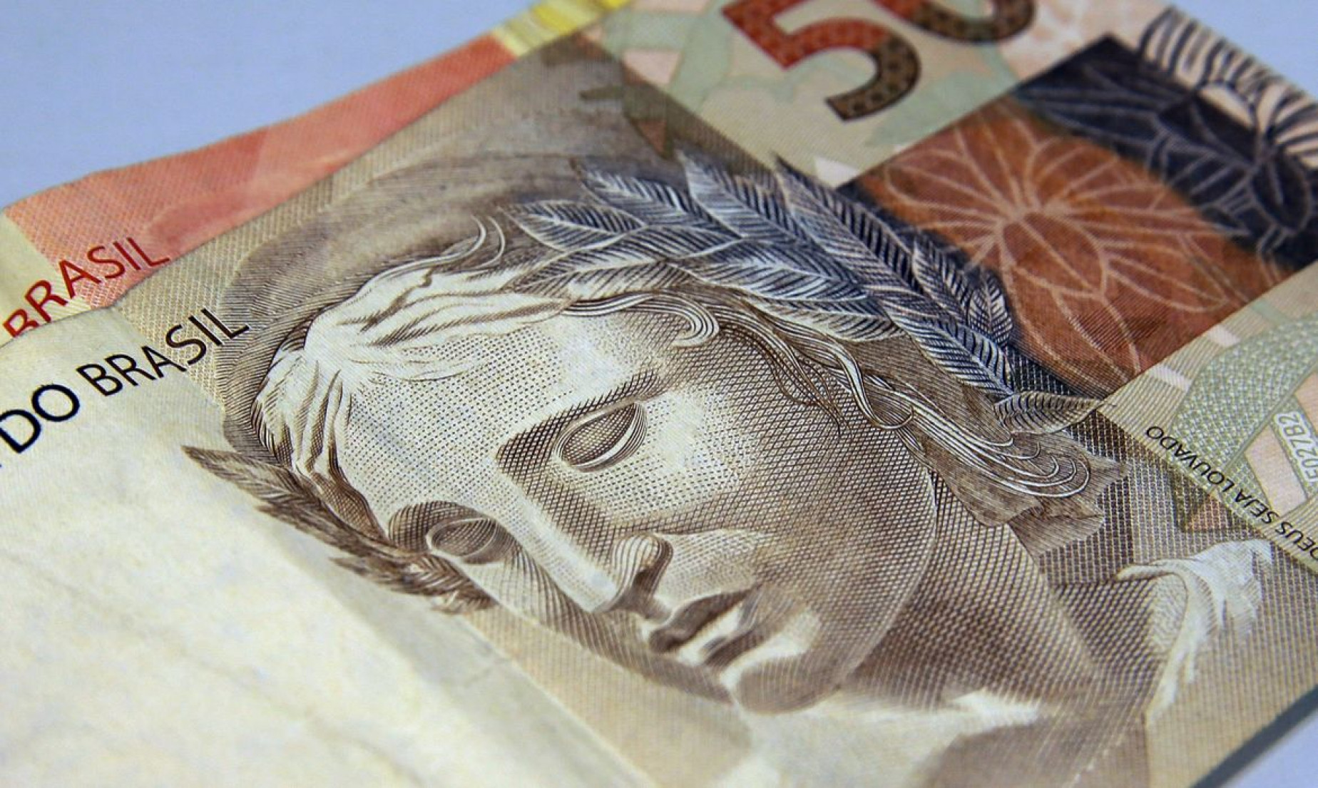 IOF: Entenda o controle de capitais e a rejeição do mercado à medida