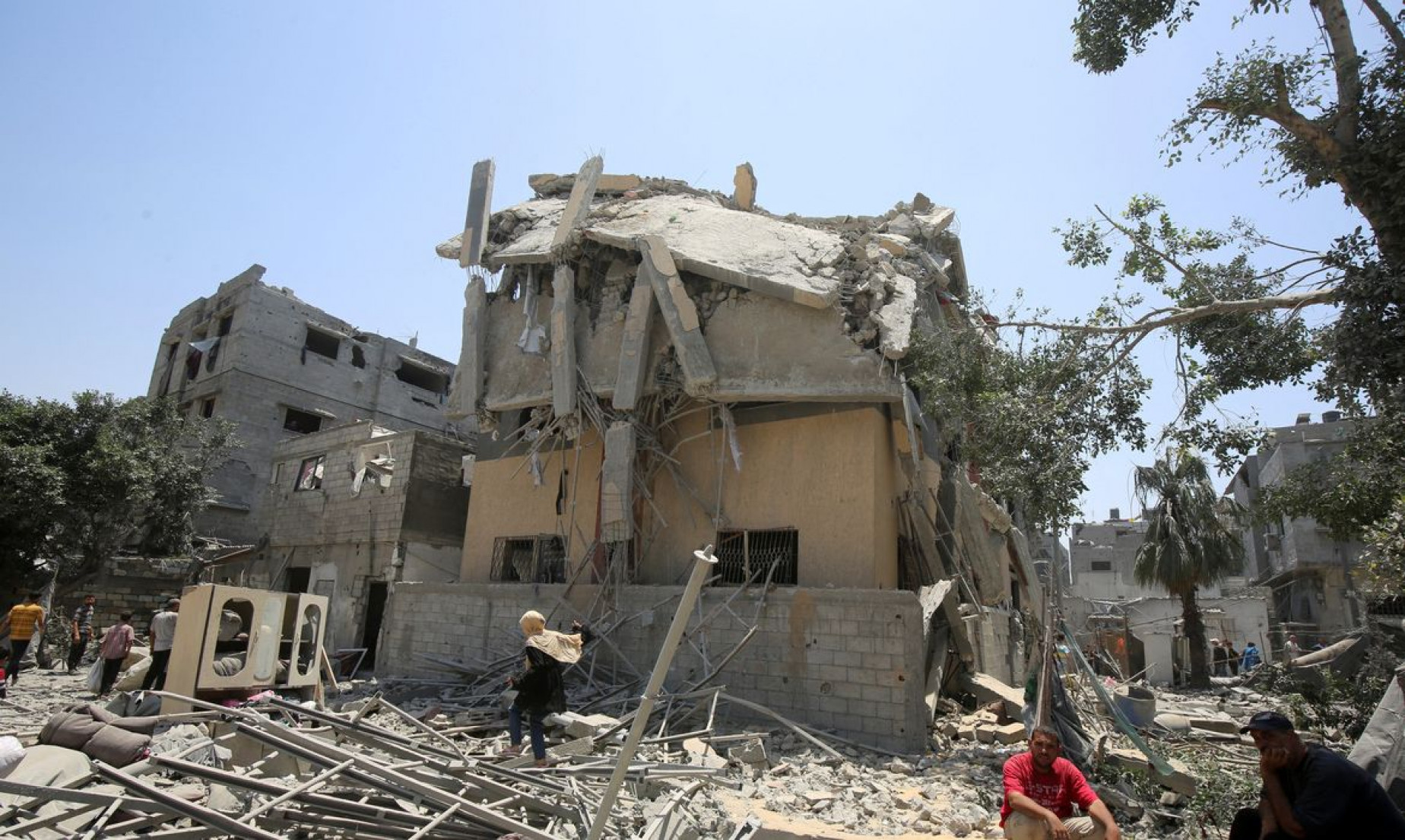 Ataques aéreos de Israel matam 45 pessoas em Gaza