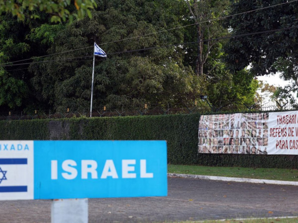 Israel fecha embaixada e consulado no Brasil após ataque ao Irã 