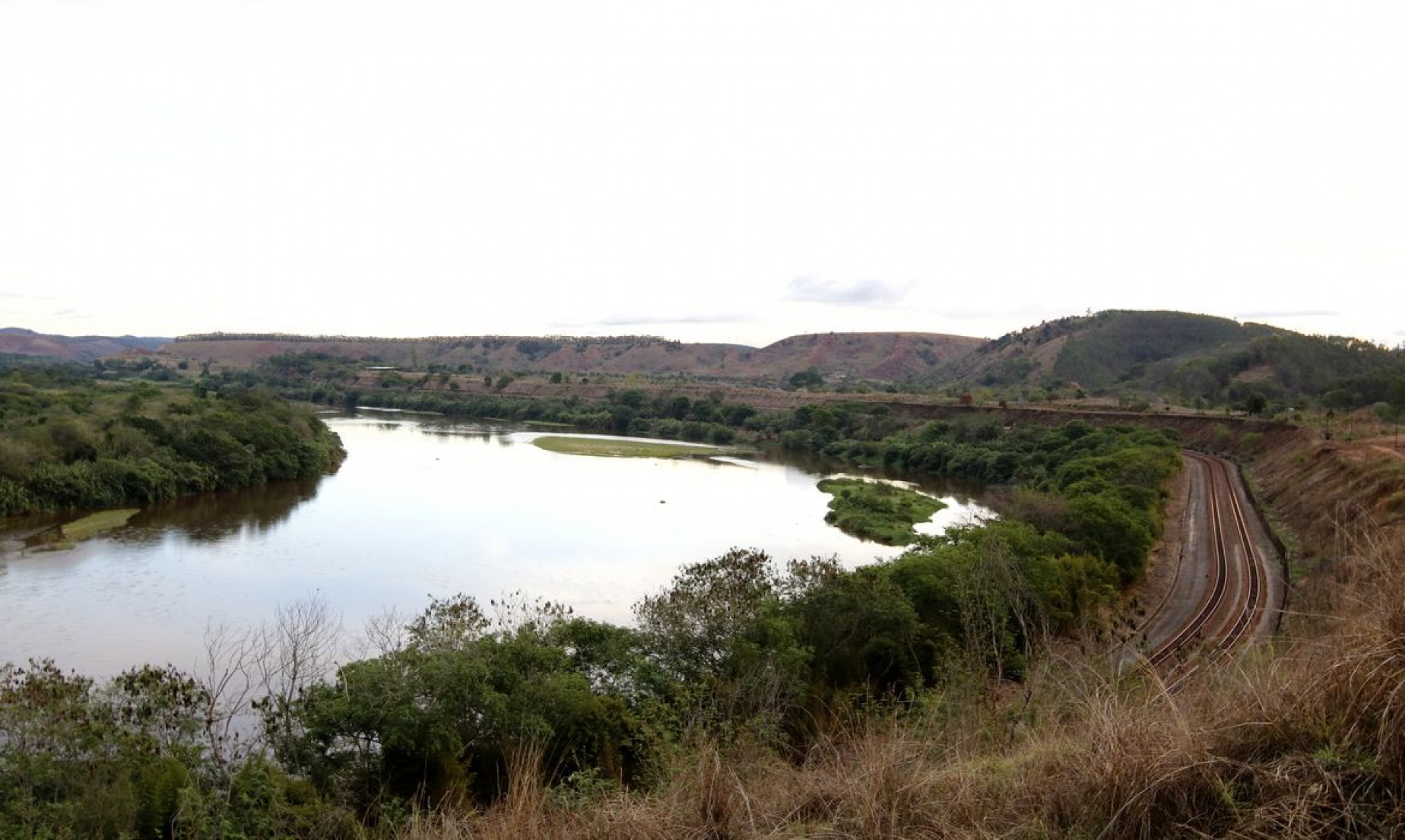 Recuperação do Rio Doce precisa avaliar mudança climática, diz estudo