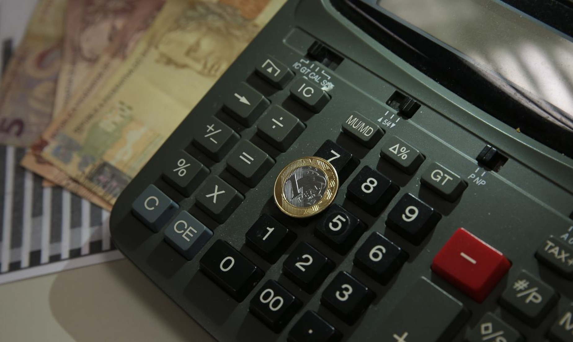 Atividade econômica brasileira cresce 0,2% em abril