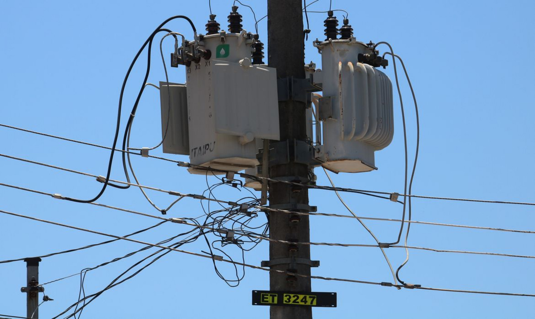 RJ: ação contra furto de cabos elétricos cumpre 35 mandados no estado