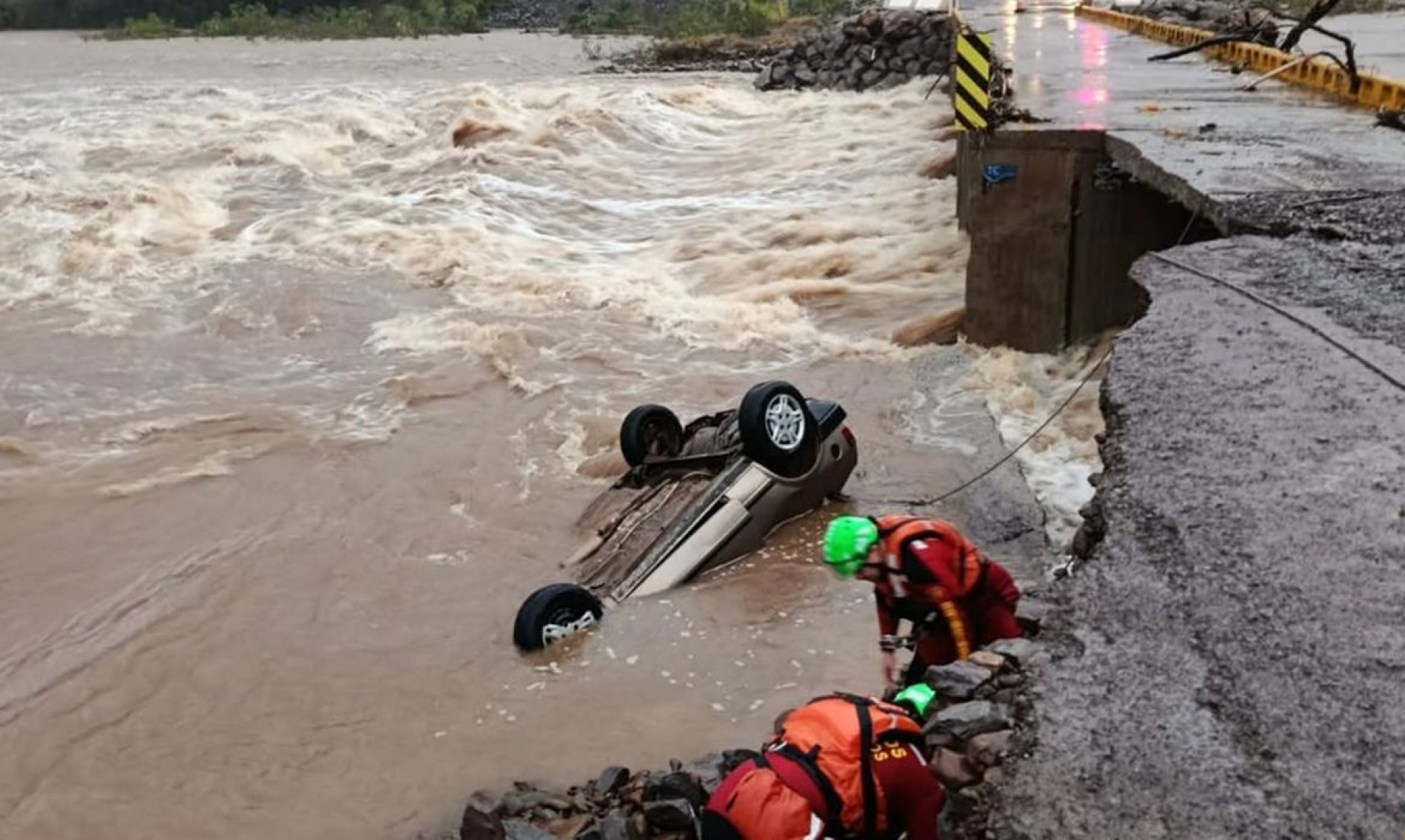 Chuvas no Rio Grande do Sul deixam dois mortos e um desaparecido