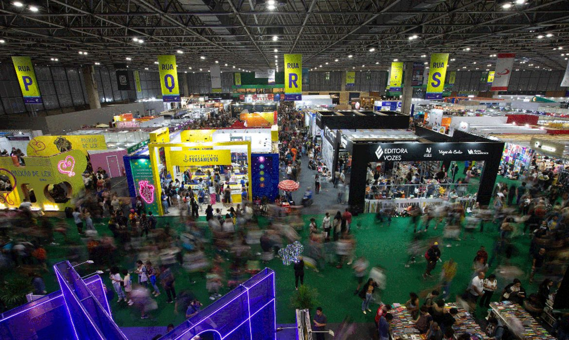 Bienal do Livro no Rio tem recorde de 740 mil visitantes