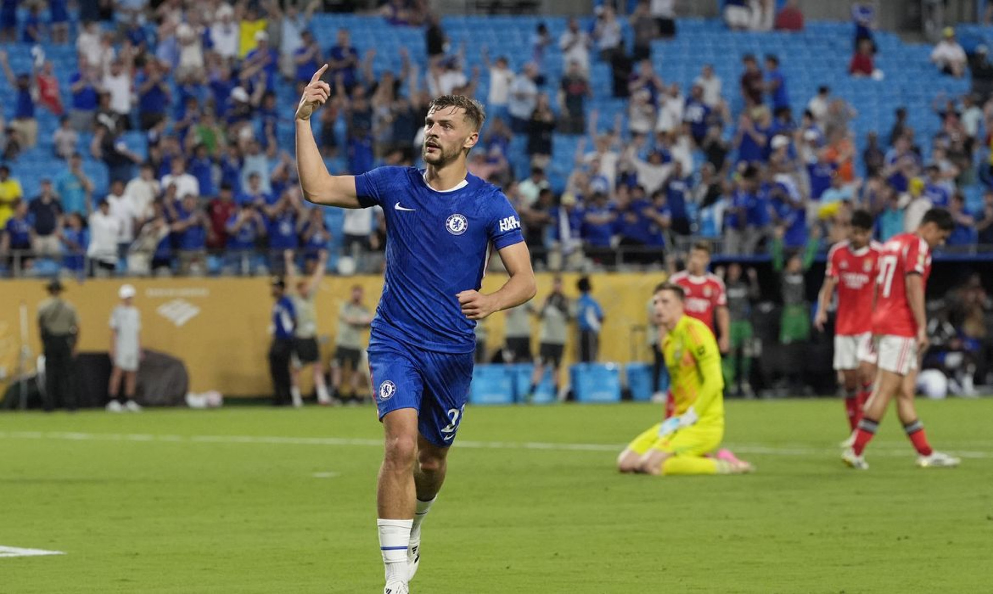 Chelsea goleia Benfica e encara o Palmeiras nas quartas nos EUA