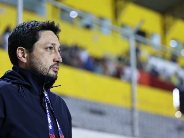 Adaptação à altitude refletirá no desempenho da seleção, diz Elias 