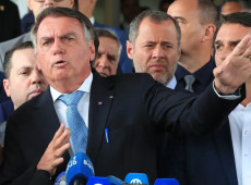 Oposição classifica de arbitrárias medidas cautelares contra Bolsonaro