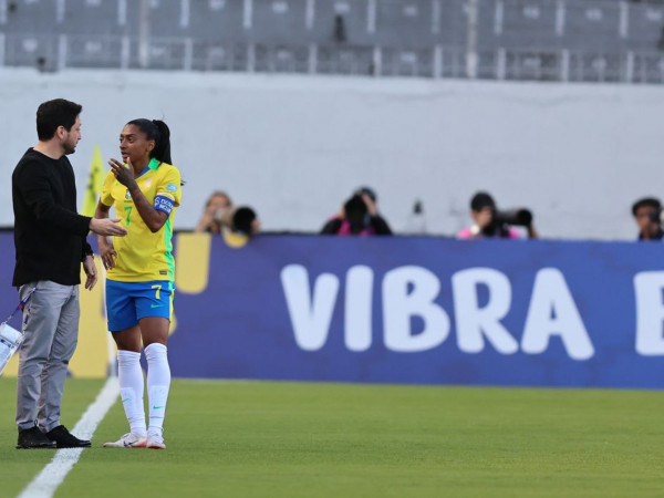 Conmebol libera aquecimento em campo na Copa América Feminina