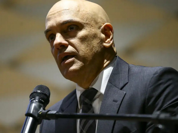 EUA revogam visto de Moraes e &quot;aliados na Corte&quot;