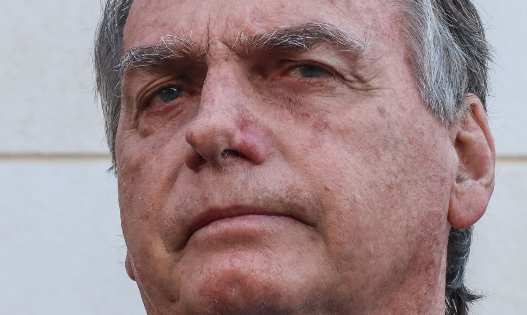 Entenda os motivos para decretação de cautelares contra Bolsonaro