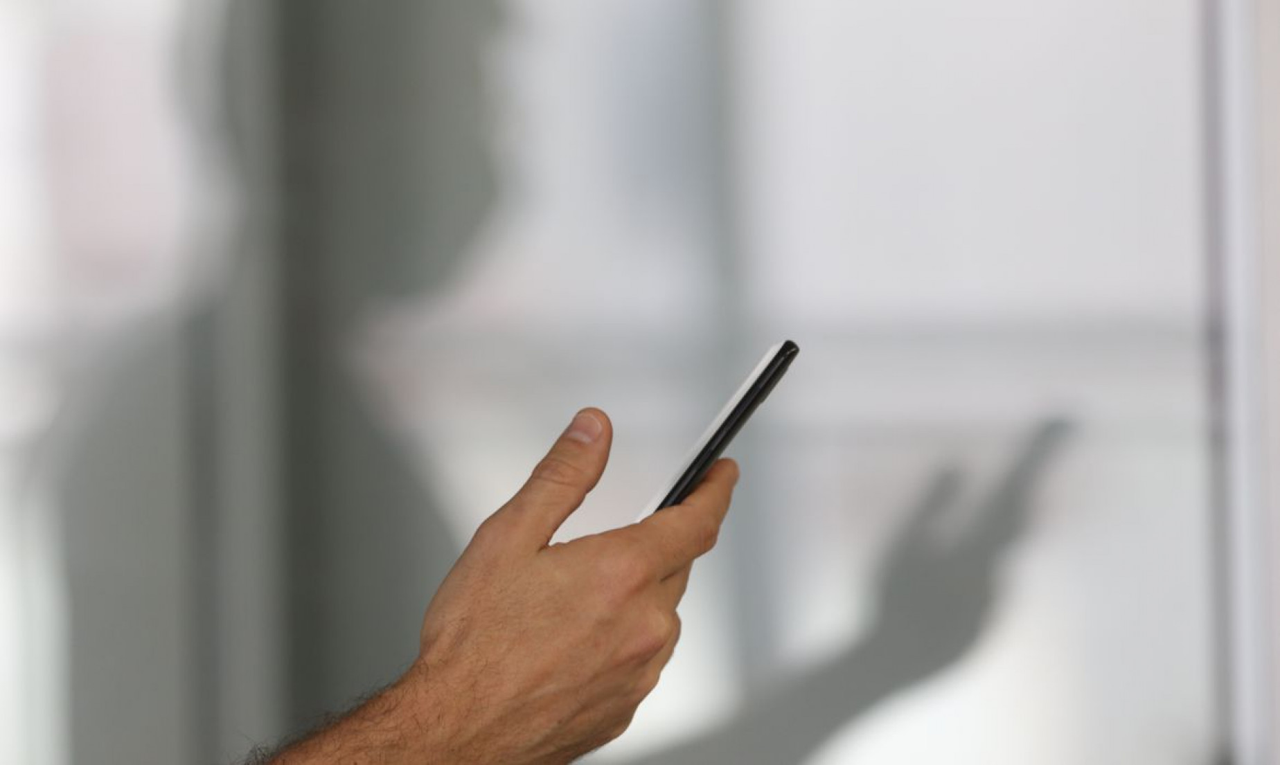 Polícia do Rio inicia segunda fase de devolução de celulares roubados