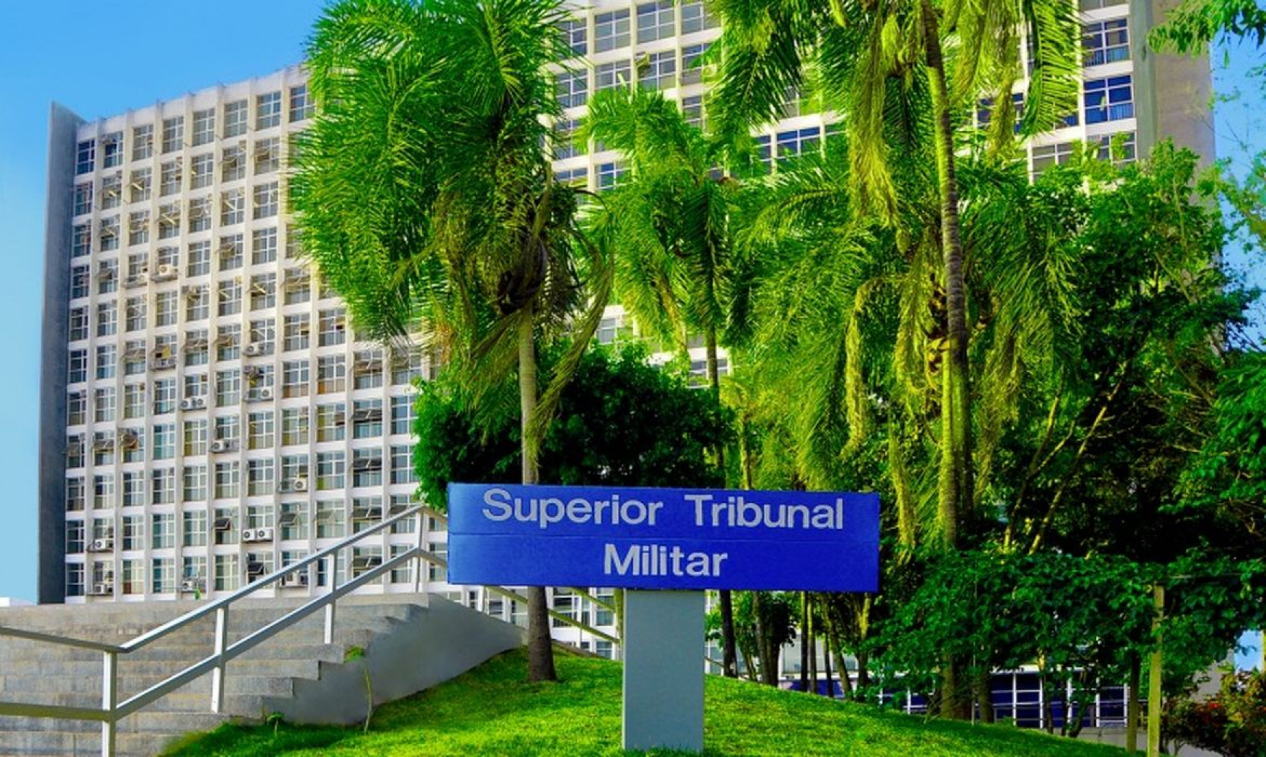 Suboficial é condenado por assédio contra aluna de curso da Marinha