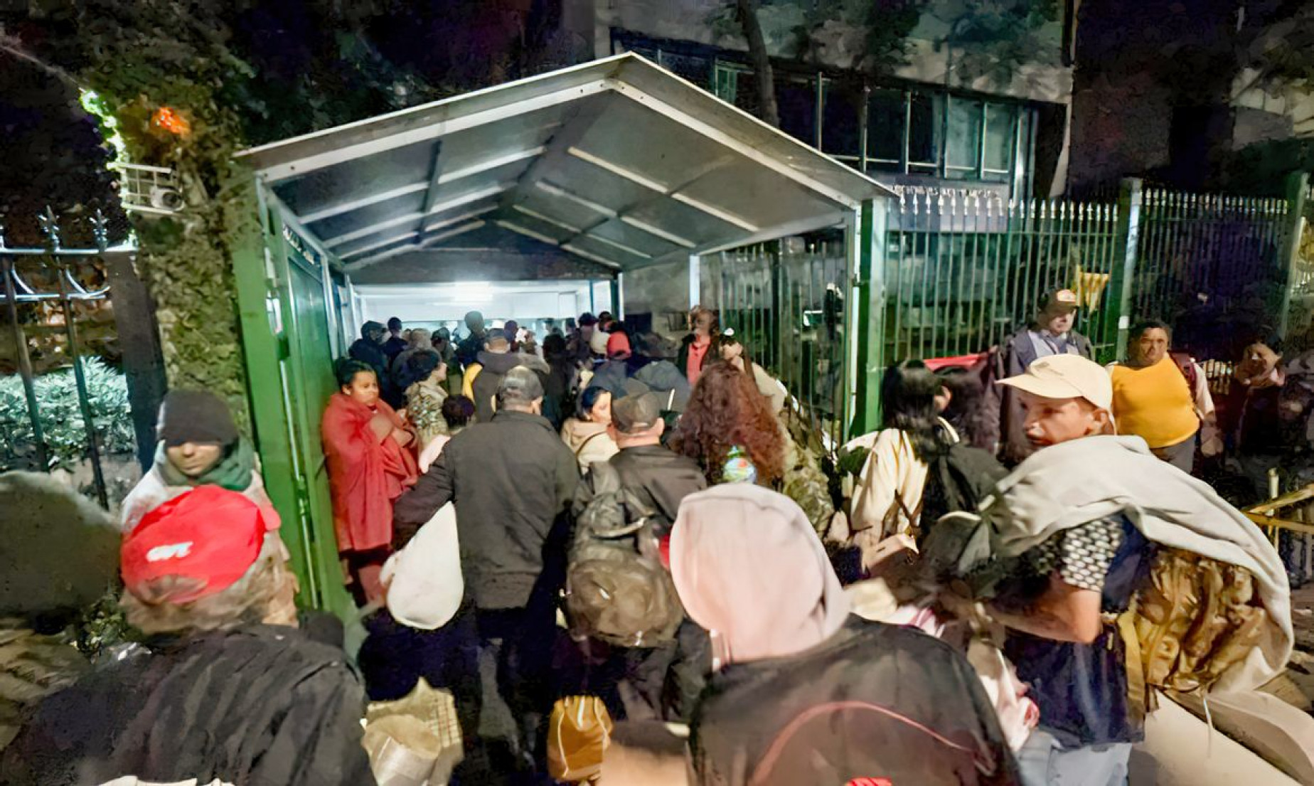 MST ocupa Superintendência do Incra em São Paulo