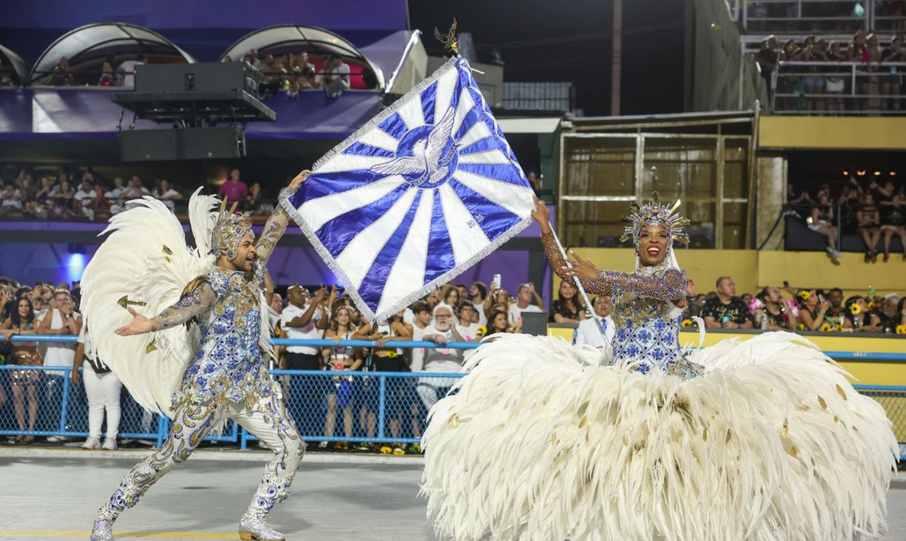 Desfile das escolas do Rio terá 18 jurados a mais no carnaval de 2026