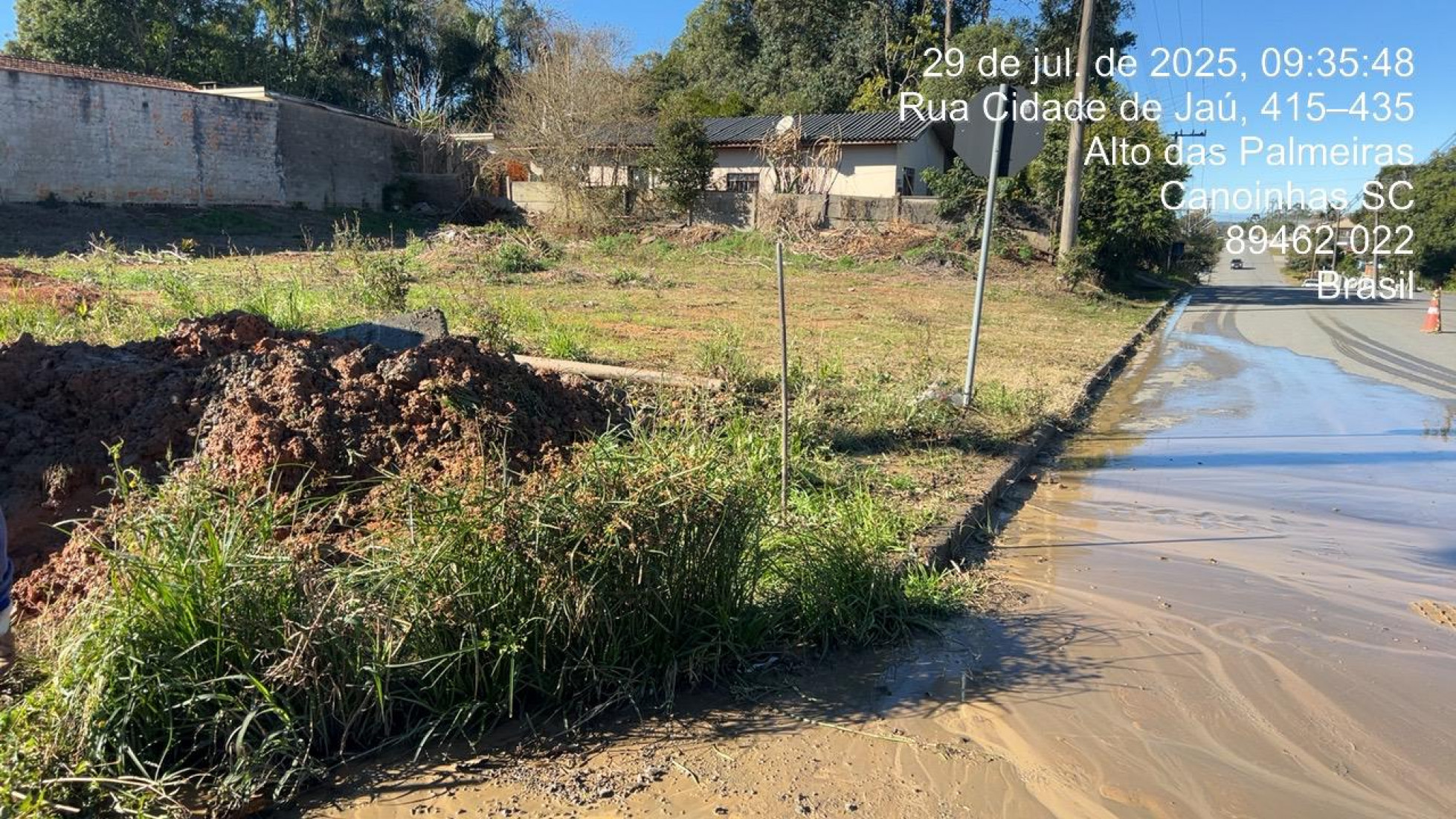 Registro das Obras, inicio de reparo em bueiro e troca de tubulação antiga.