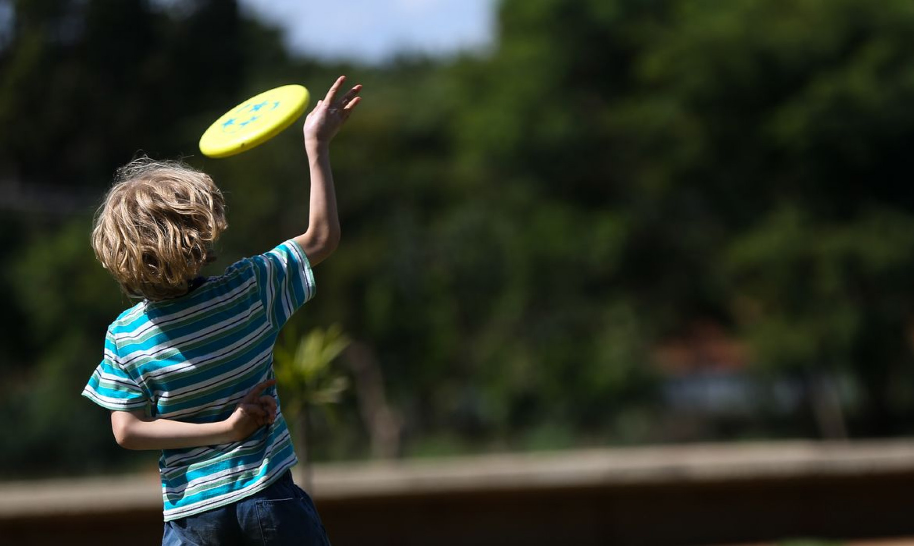 Apesar de proibição, 29% admitem palmadas e beliscões em crianças