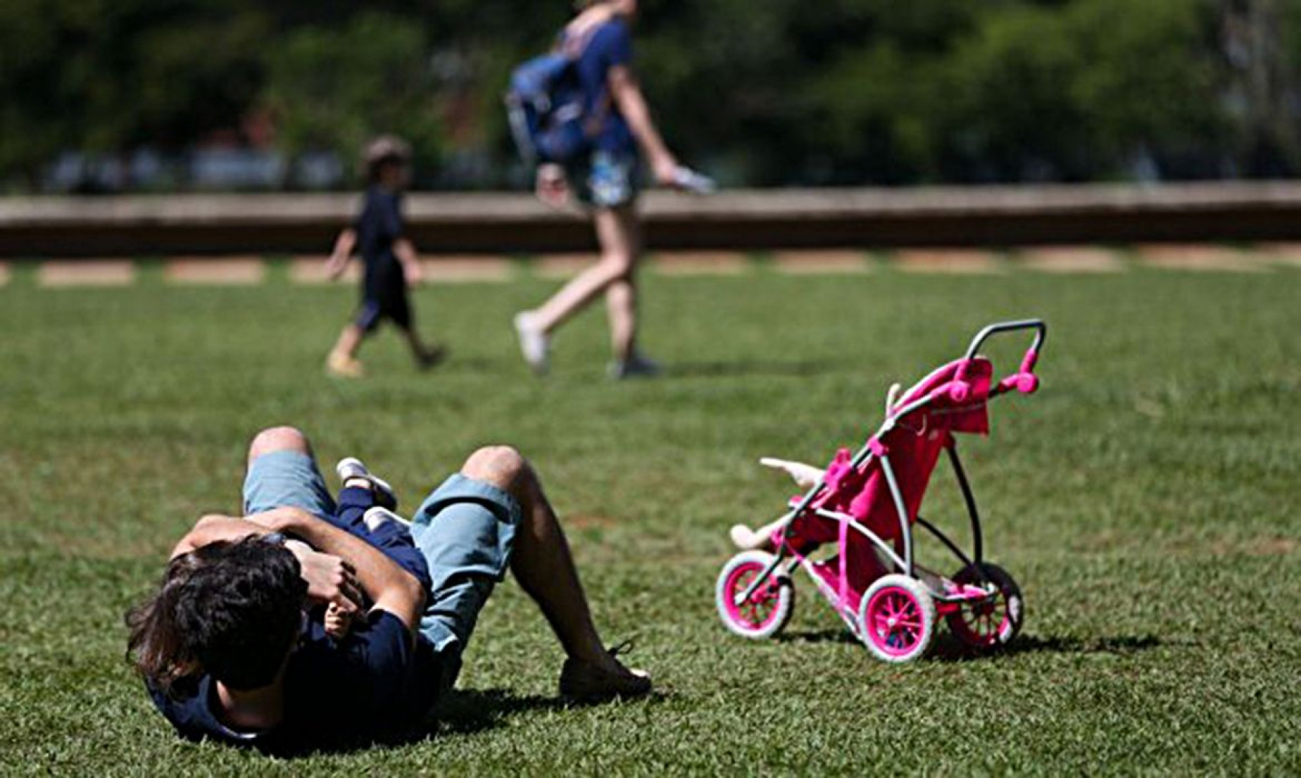 Pediatras pedem aprovação de lei com licença-paternidade de 1 mês