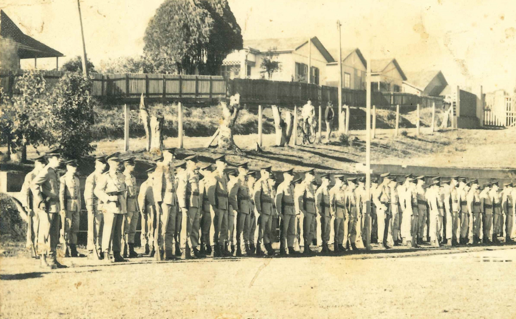 3ºBPM. Formatura do Curso de Formação de Soldados. Ano de 1966. À esquerda o Tenente Carlos Alberto de Araújo Gomes