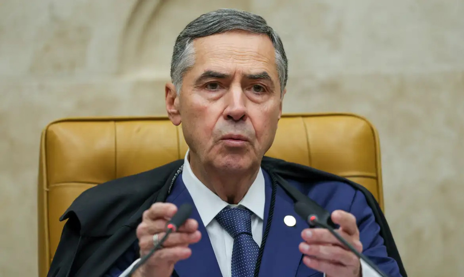 Barroso: julgamento de Bolsonaro traz algum grau de tensão para país