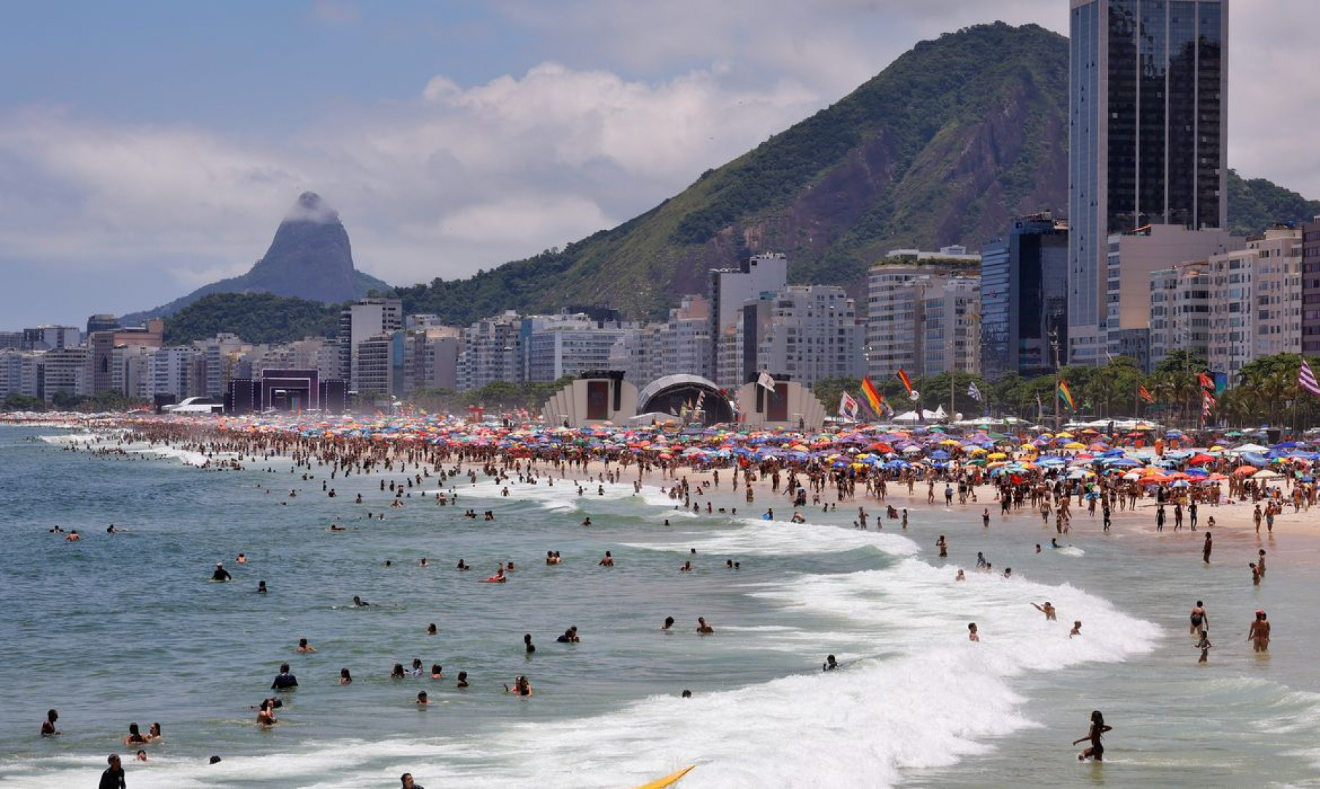 Justiça mantém prisão da dupla que furtou alemães em Copacabana