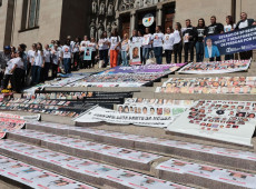 Ato em SP lança movimento de famílias em busca de desaparecidos