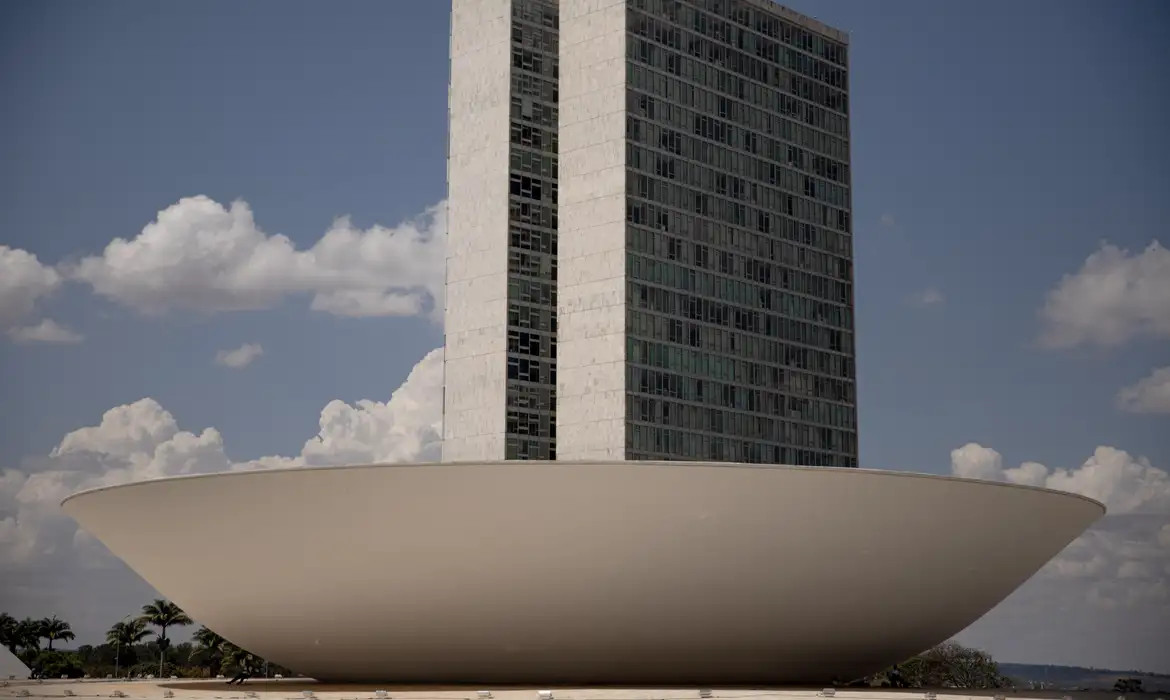 CPMI do INSS aprova pedido de prisão preventiva de 21 investigados