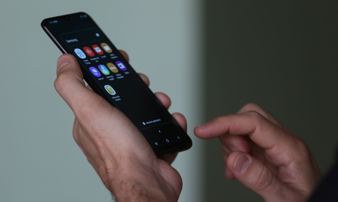 Pesquisa aponta desigualdade da conexão digital no país