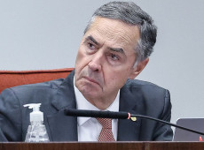 Barroso diz que julgamento encerra &quot;ciclo do atraso&quot; no Brasil