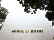 Sai lista de cursos superiores semipresenciais autorizados pelo MEC