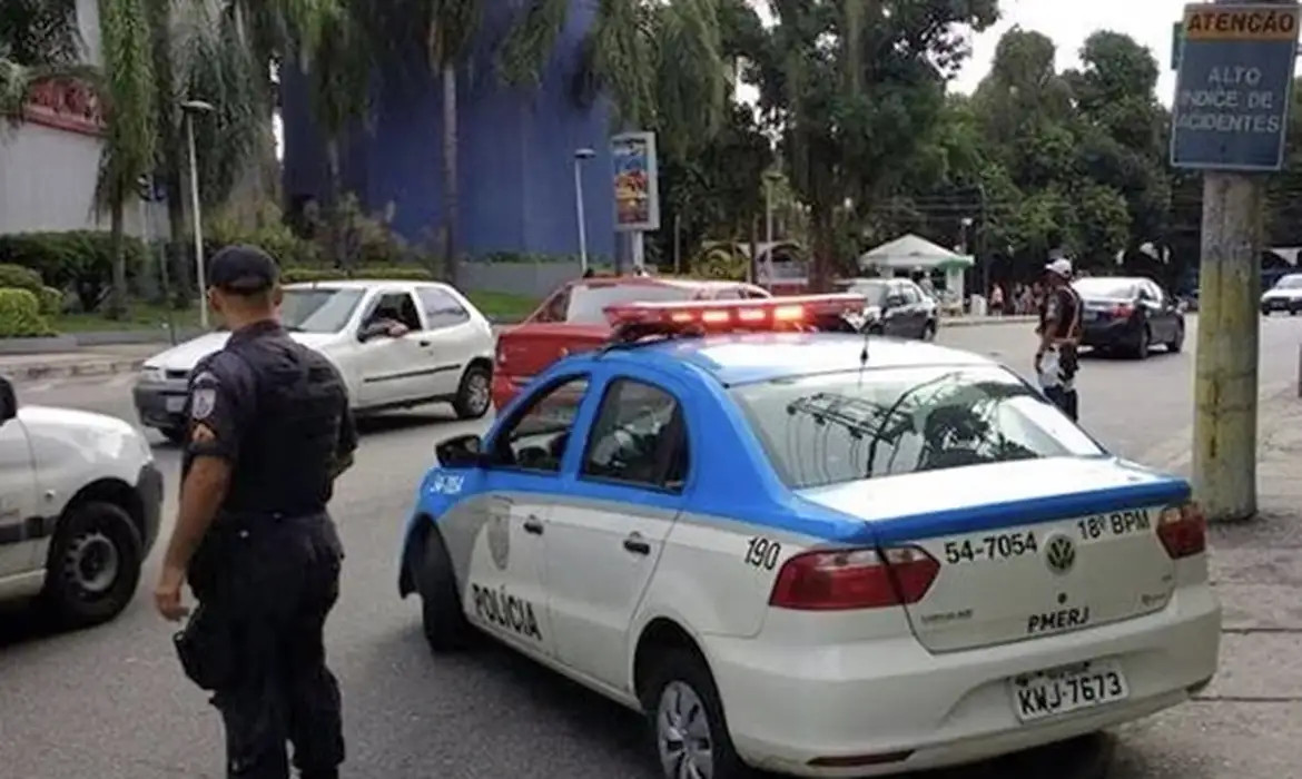 Roubos de rua e de veículos diminuem em agosto no Rio de Janeiro