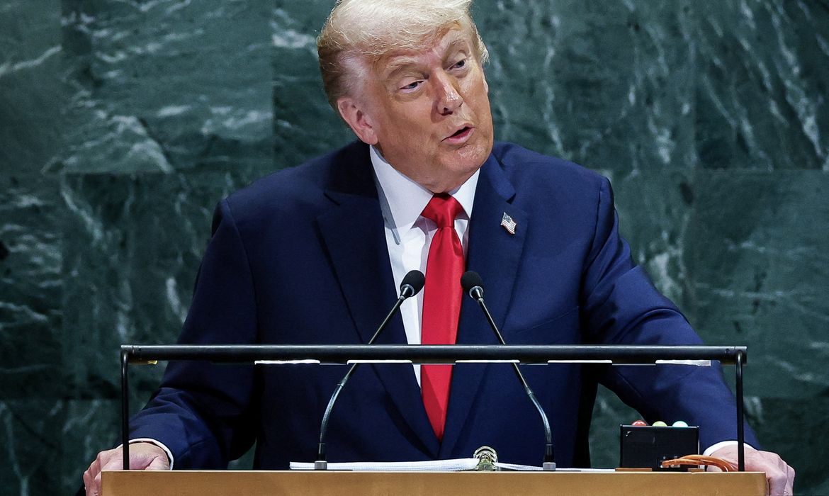 Trump diz ter "química" com Lula e anuncia encontro bilateral