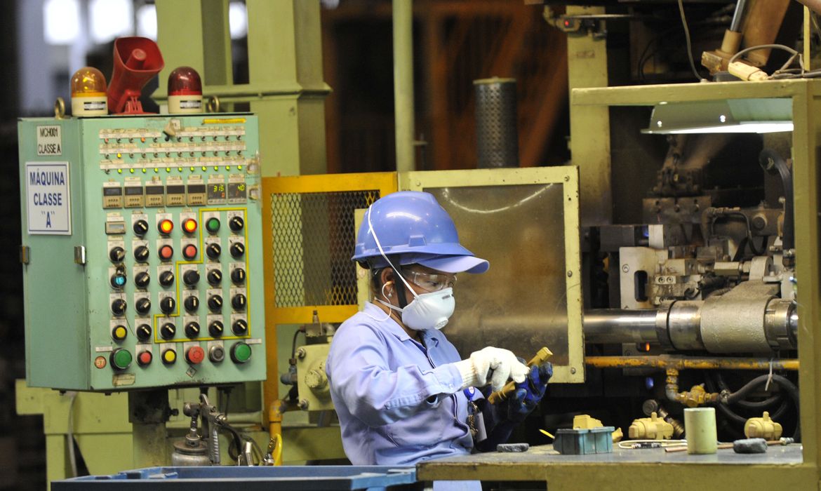 Camex aprova redução de tarifa de importação para 15 produtos 