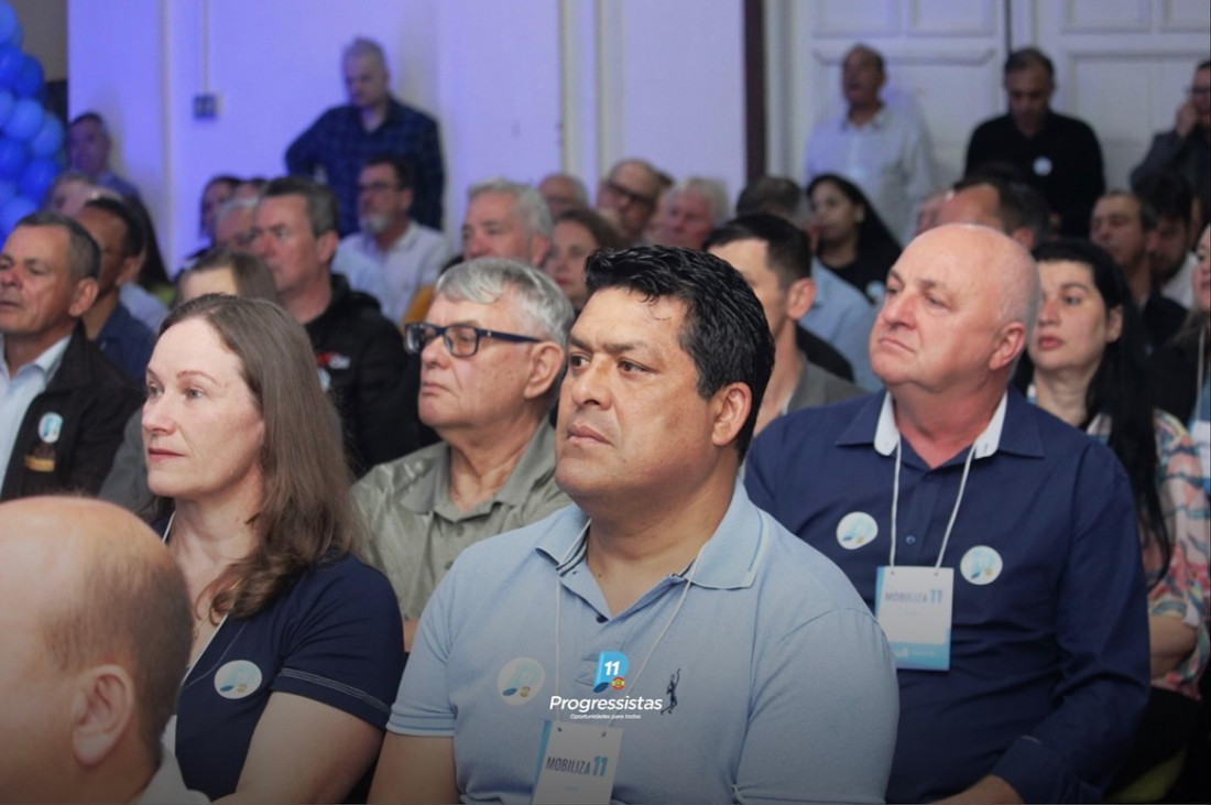 O evento contou com a presença de membros do partido.