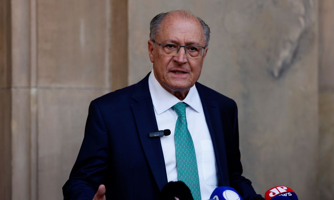 Estamos muito otimistas, diz Alckmin após conversa de Lula e Trump