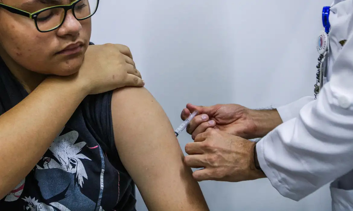 São Paulo faz campanha de multivacinação para crianças e adolescentes