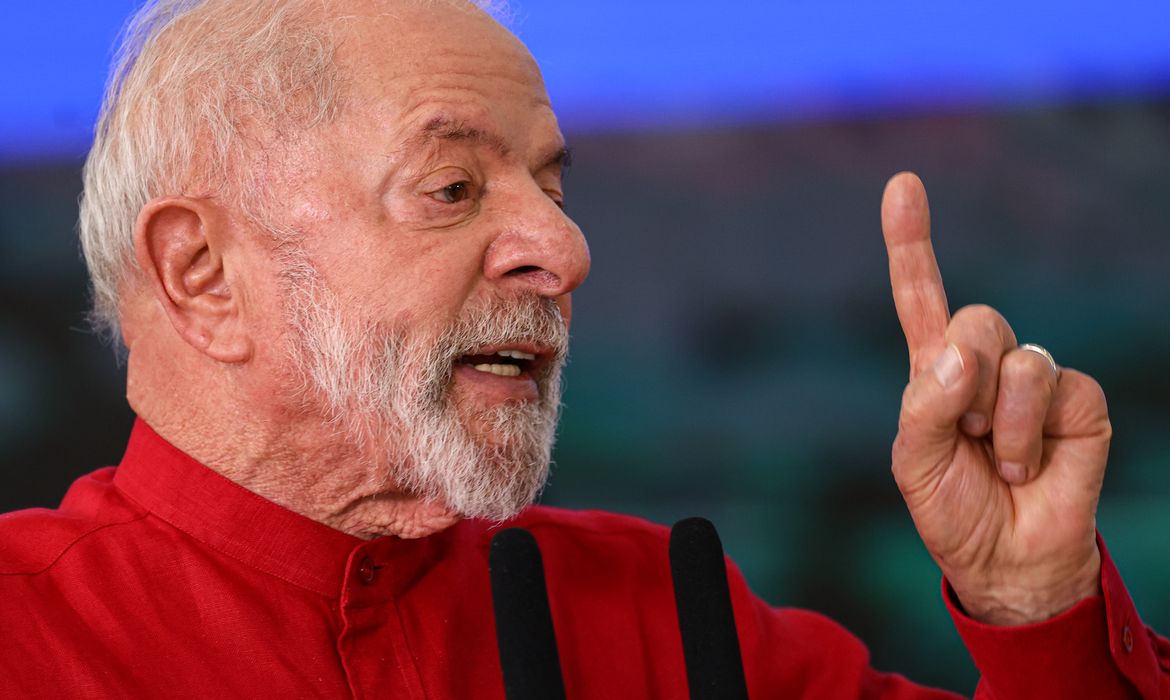 Lula faz apelo para Congresso aprovar MP que compensa perdas com IOF