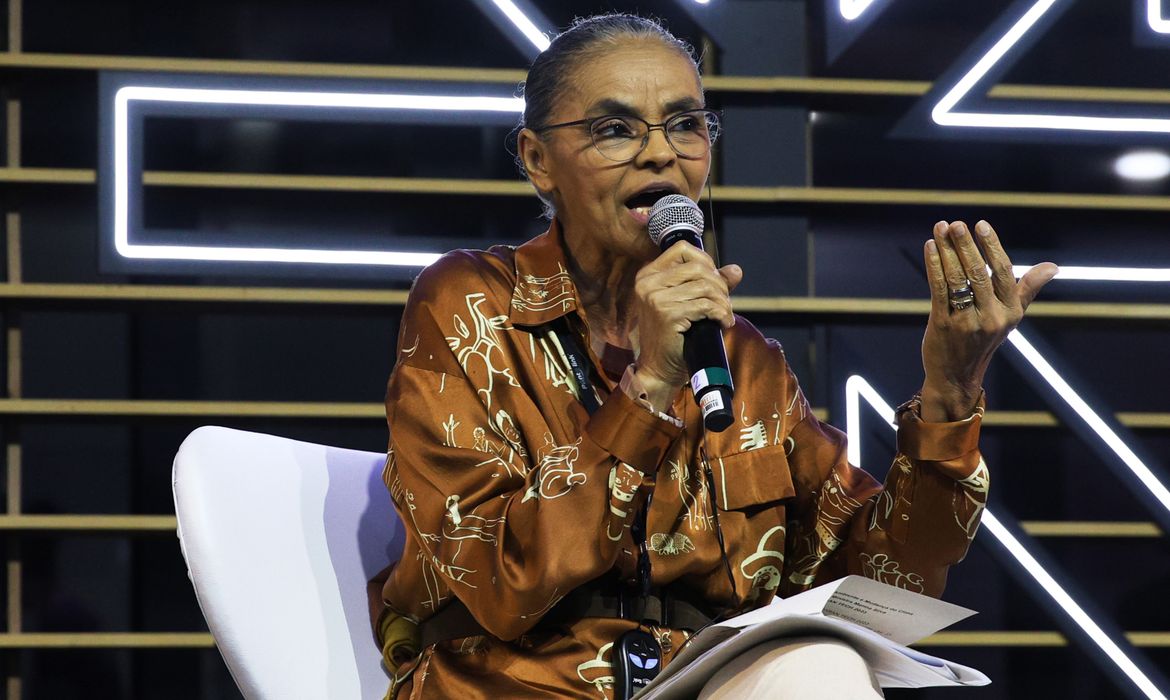 A um mês da COP30, Marina defende fundo para florestas tropicais