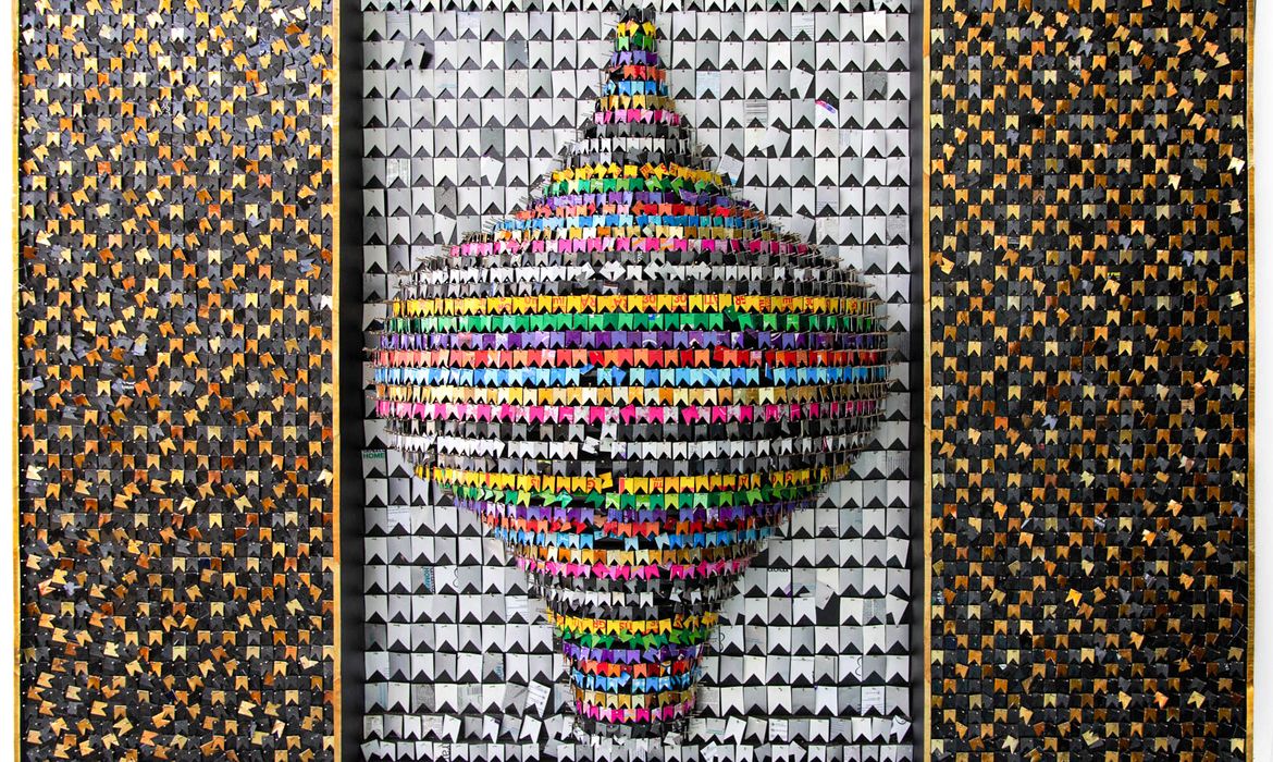 Exposição no Rio valoriza imaginário periférico de Deneir Martins