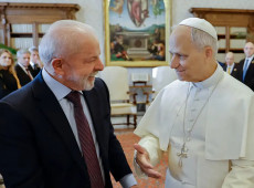 Lula se reúne com papa Leão XIV, pela primeira vez, no Vaticano