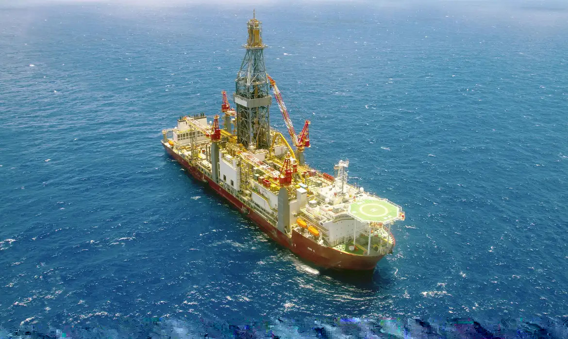 Entidades petroleiras comemoram licença para perfurar Foz do Amazonas