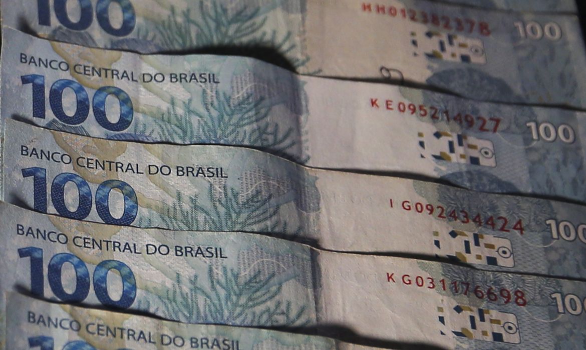 Dívida Pública cai 0,28% em setembro, mas continua acima de R$ 8 tri