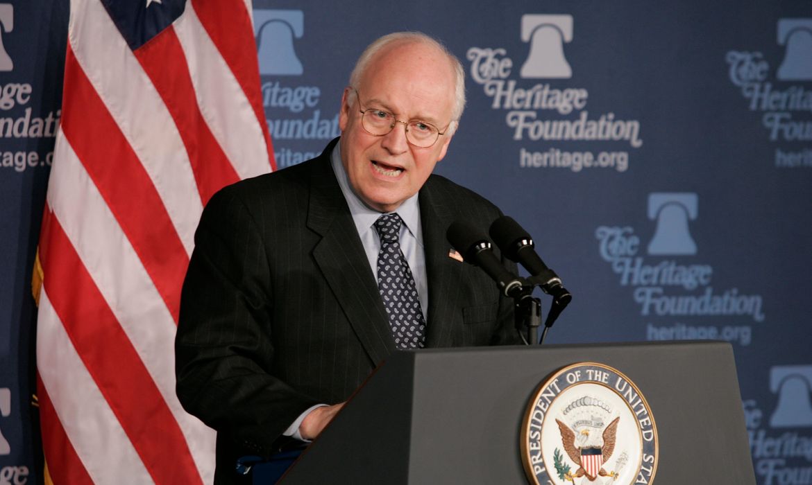 Morre aos 84 anos ex-vice-presidente dos EUA Dick Cheney 