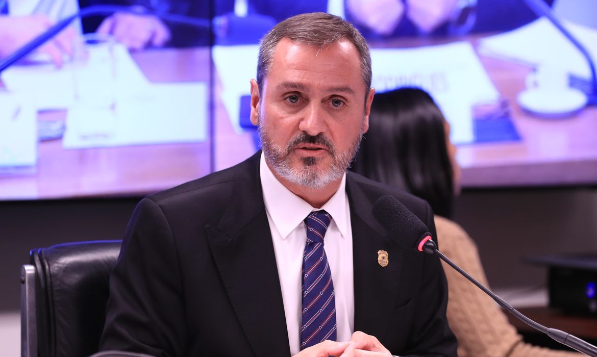 Caso Marielle seria inviável de apurar sem autonomia da PF, diz Andrei