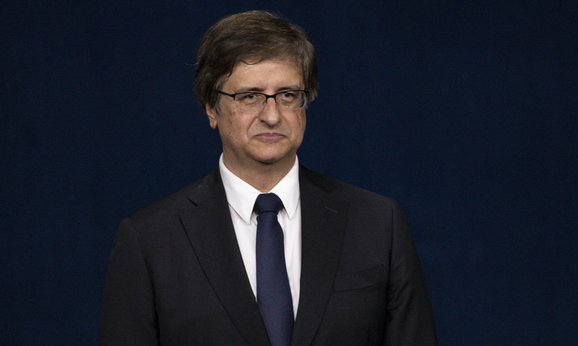 Plenário do Senado aprova recondução de Gonet para PGR