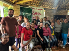  O Embeleza traz um olhar de pertencimento: quando a própria comunidade ajuda a cuidar da cidade.