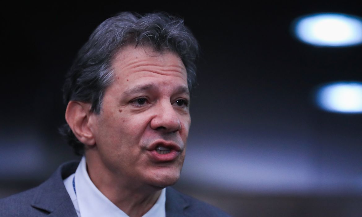 PL Antifacção aprovado pela Câmara asfixia PF e Receita, diz Haddad
